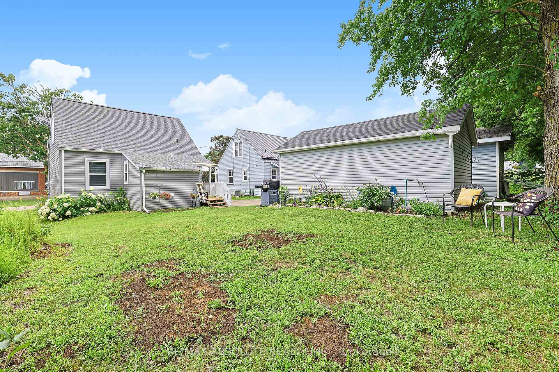 373 Raglan Street photo 15