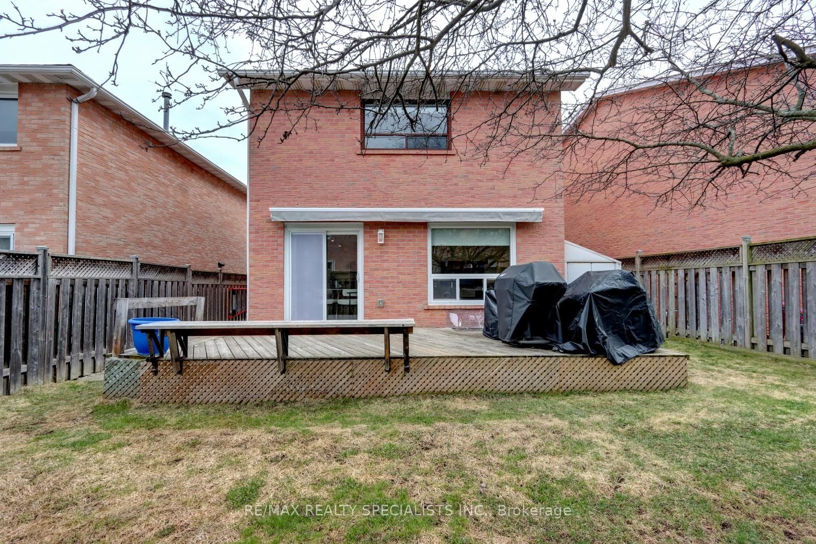 25 Rushmore Crescent photo 43
