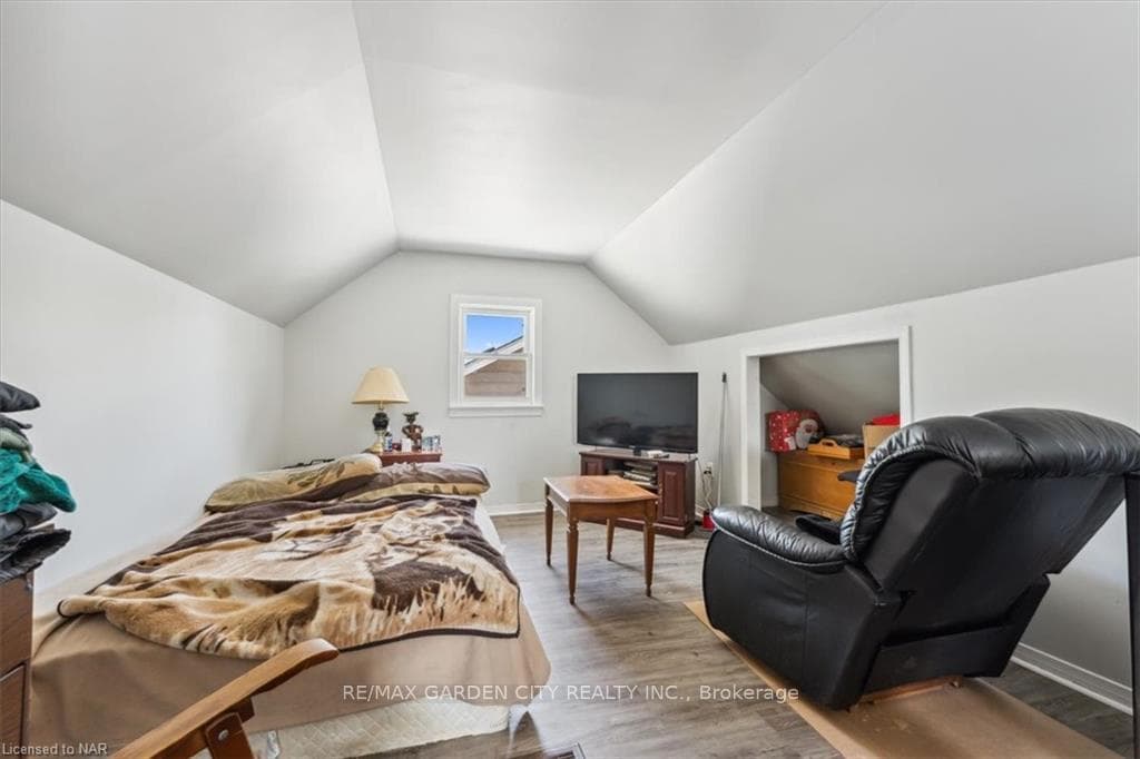 47 Dunkirk Road photo 22