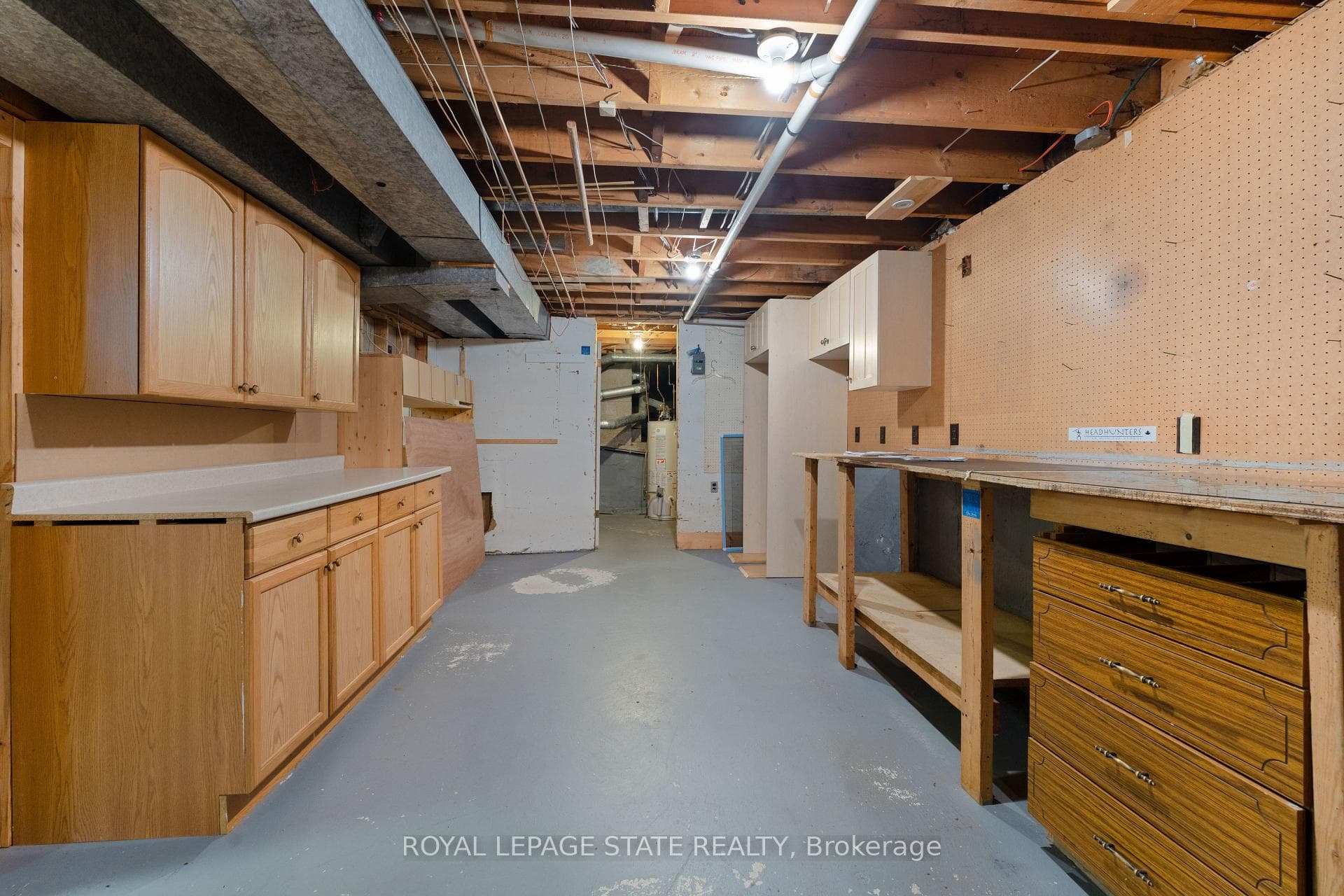 523 Woodview Road photo 28