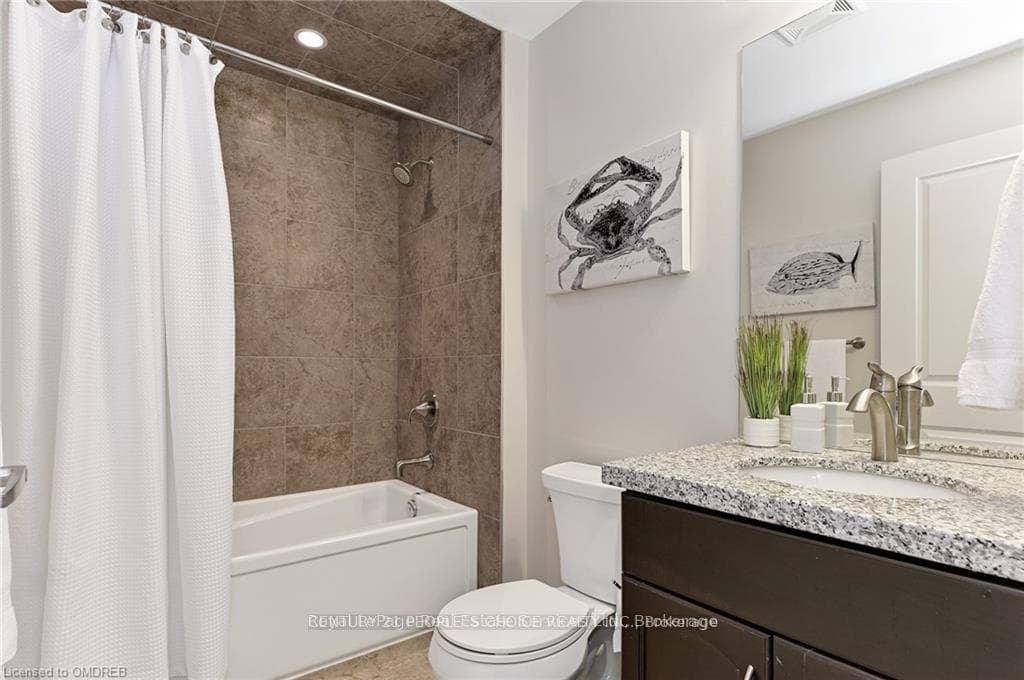 205 Lakeshore Road Unit 303 photo 19