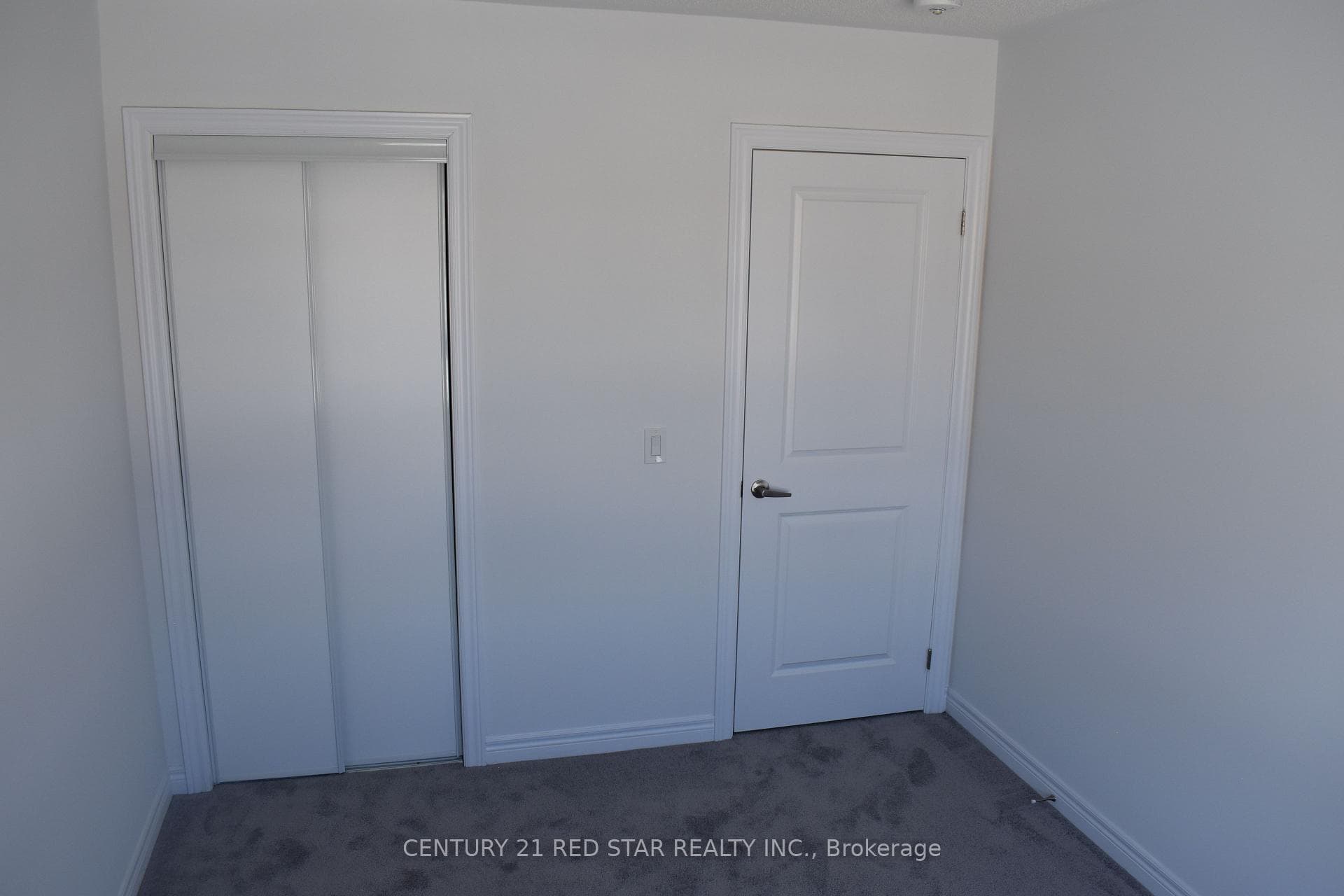 66 Edminston Drive photo 12