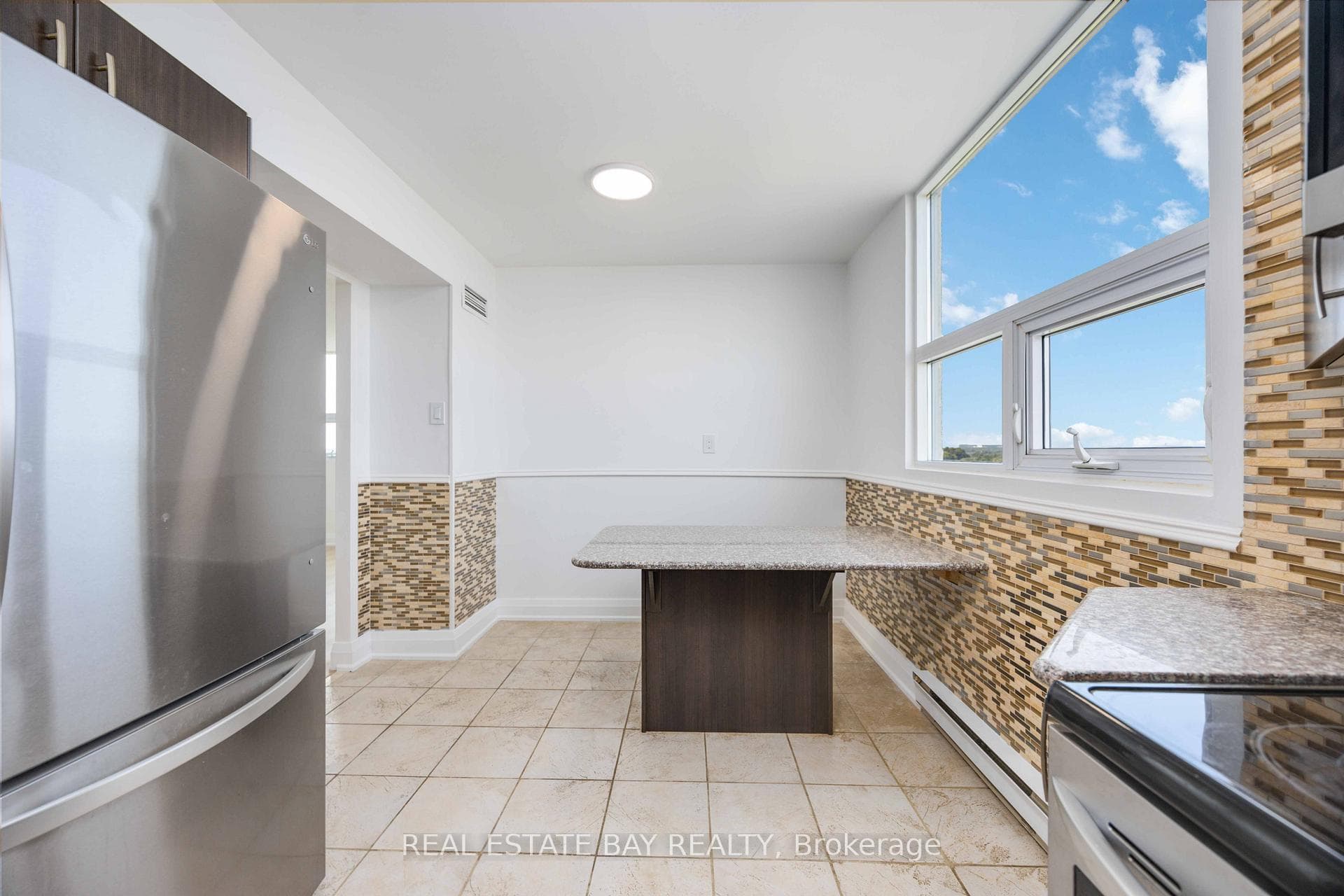 2 Westney Road Unit PH 206 photo 18