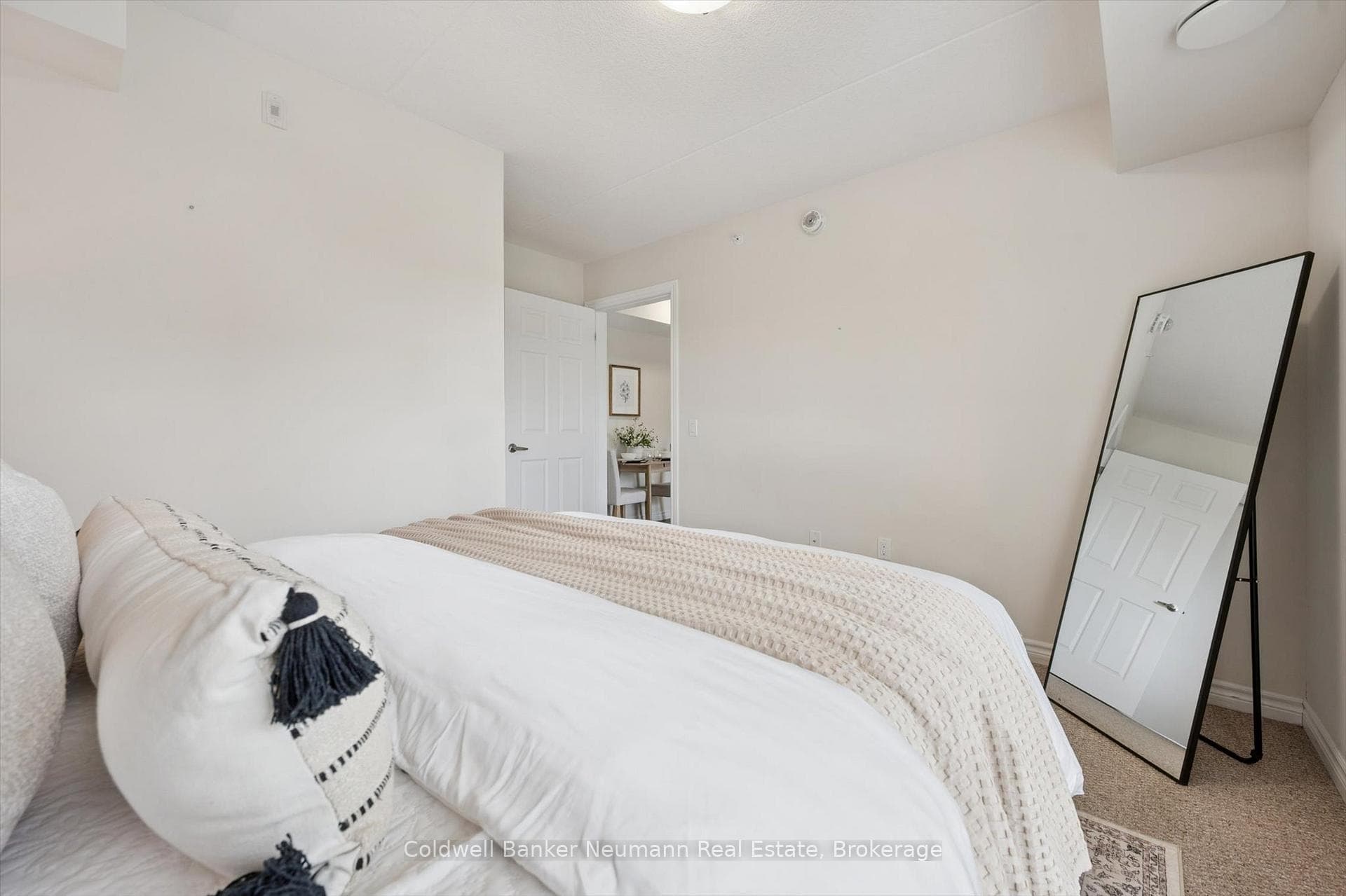 7 Kay Crescent Unit 212 photo 12