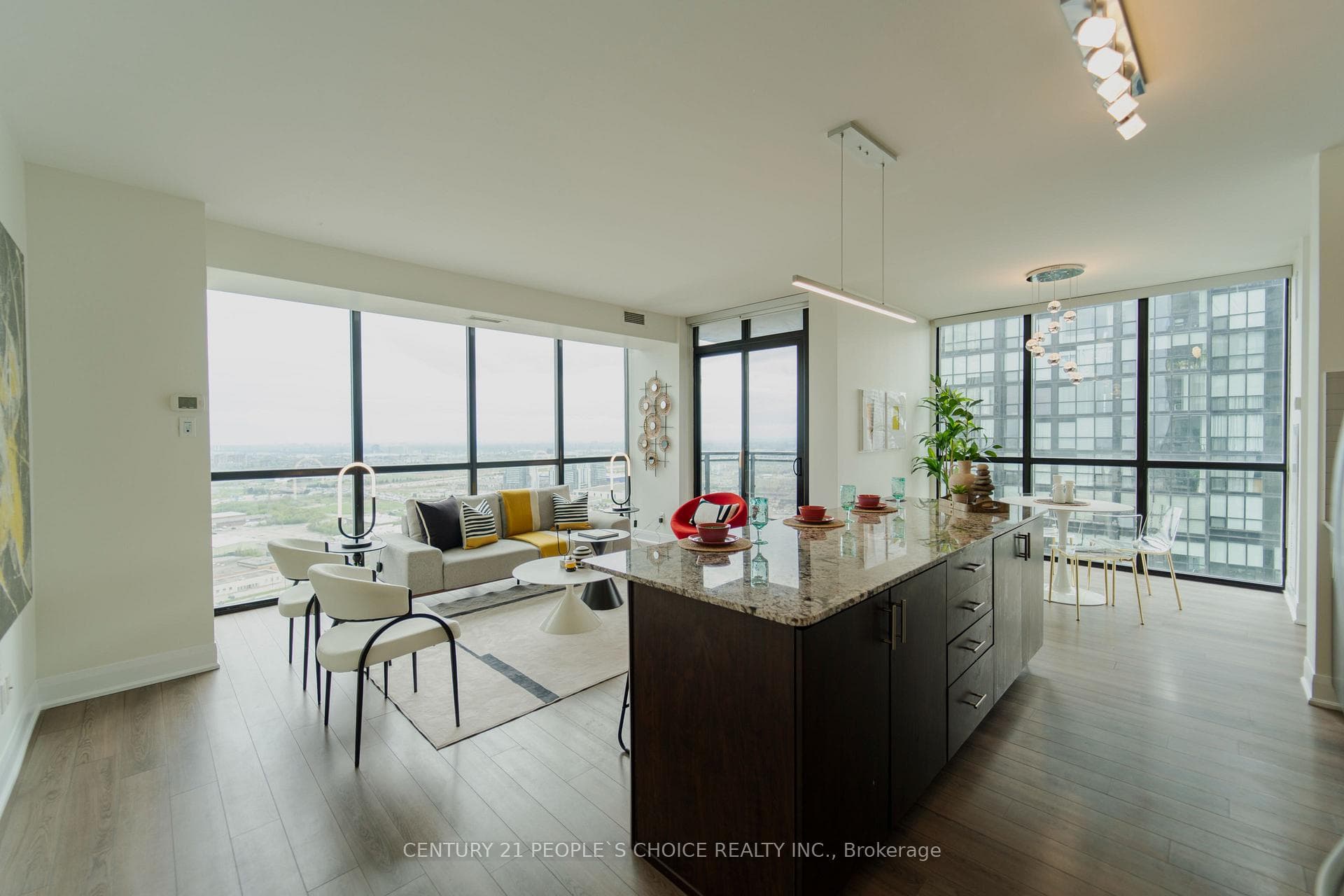 2900 Highway 7 Road Unit 2803 photo 1