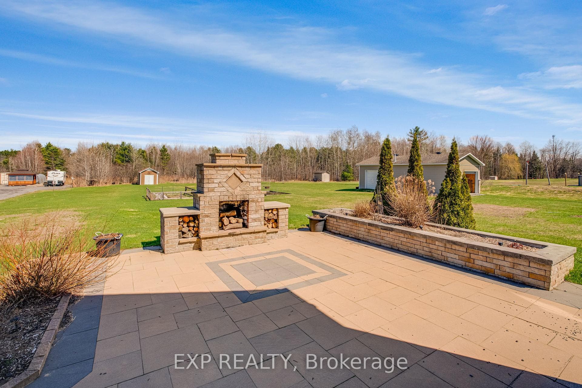 47 Beaver Lane photo 30
