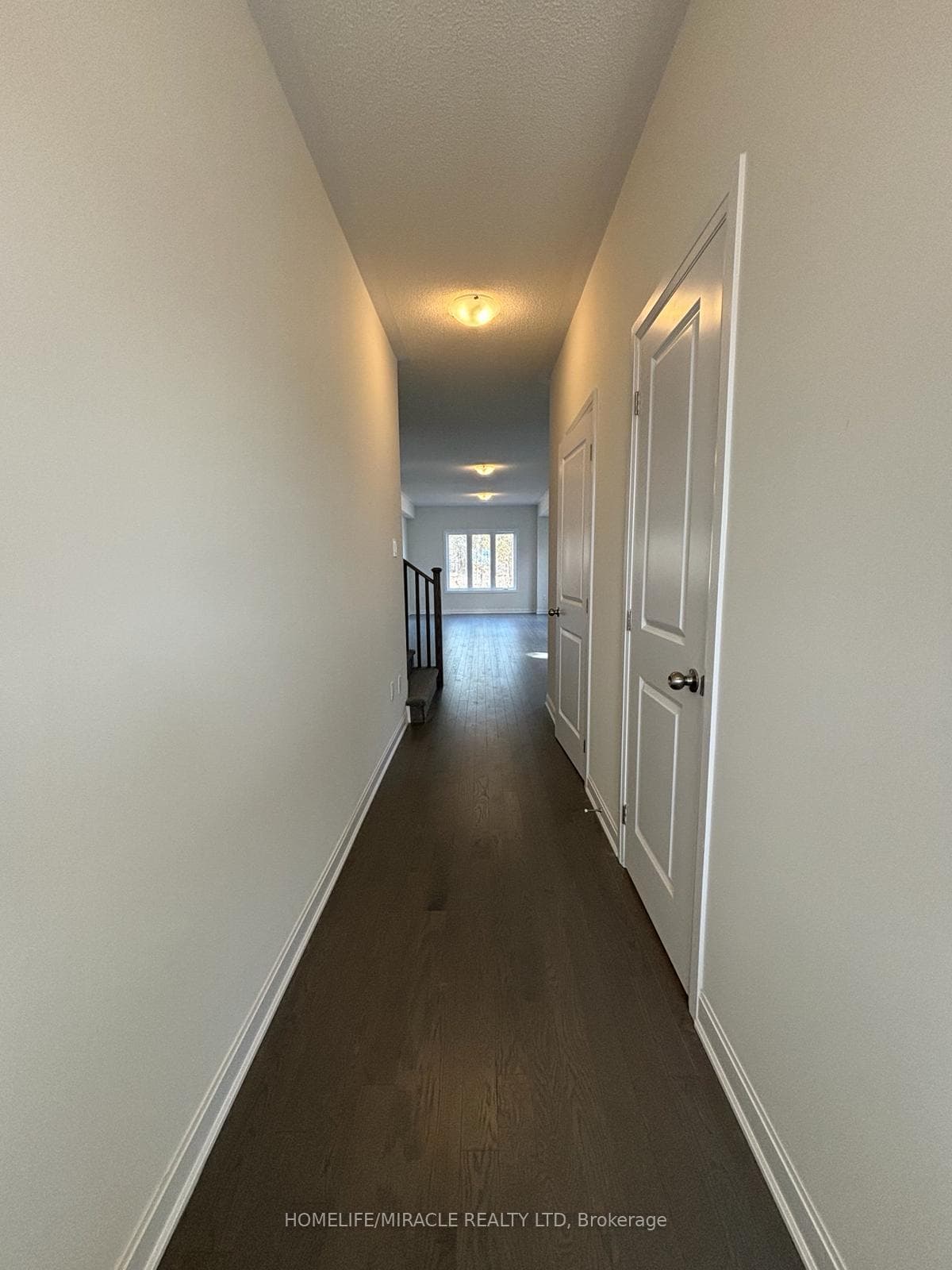 122 Gildersleeve Boulevard photo 2