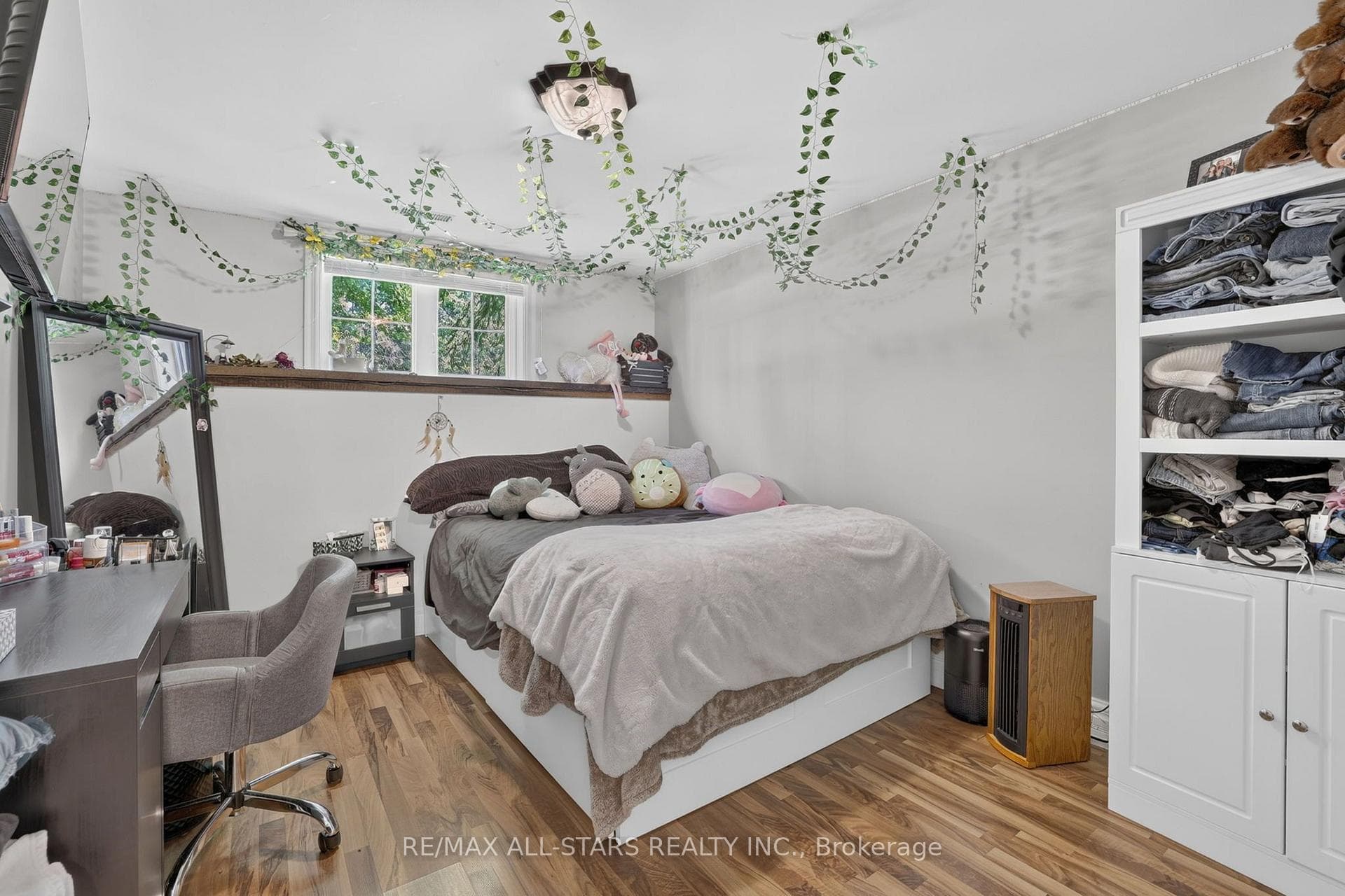 38 Evelyn Avenue photo 18