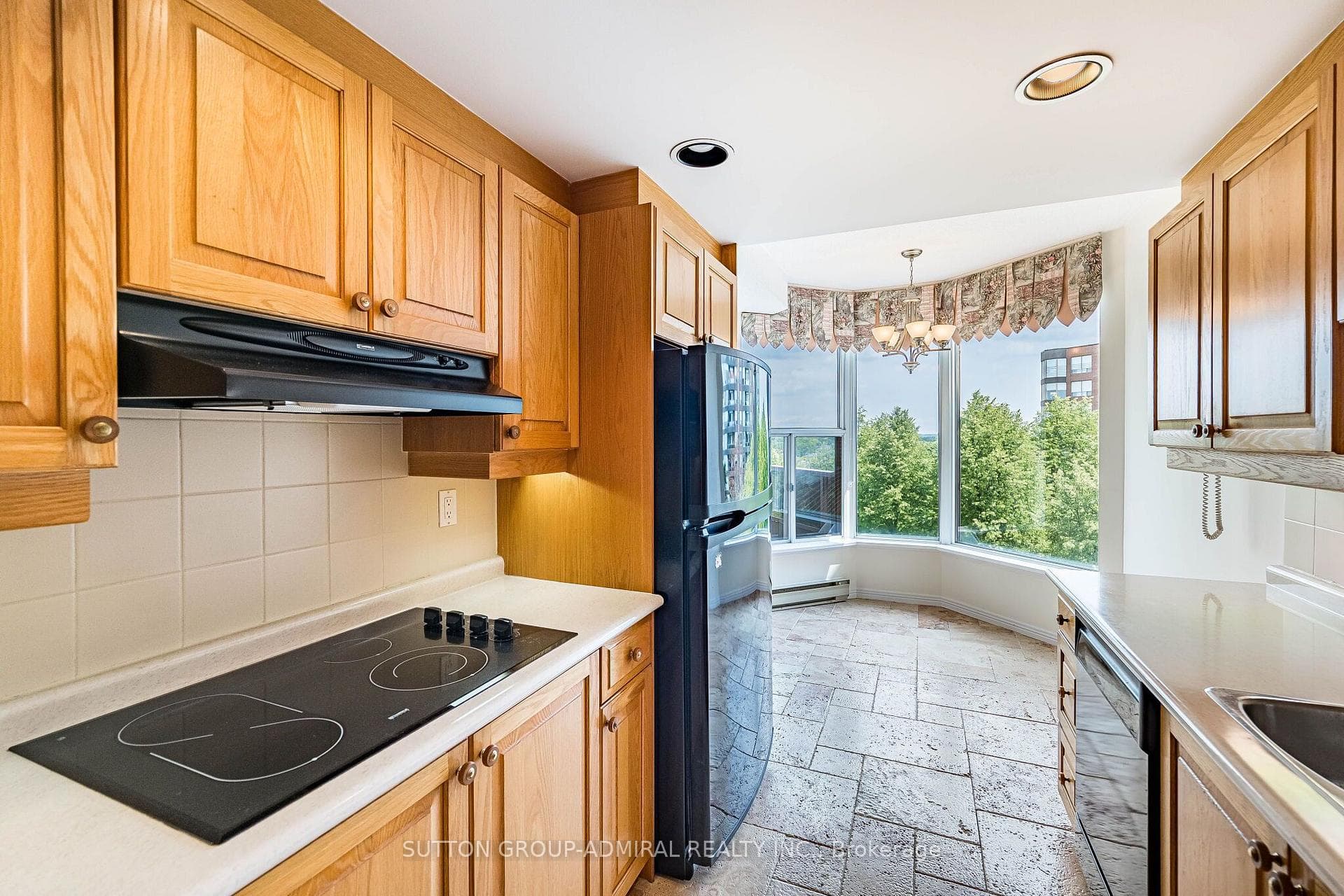1901 Pilgrims Way Unit 604 photo 22