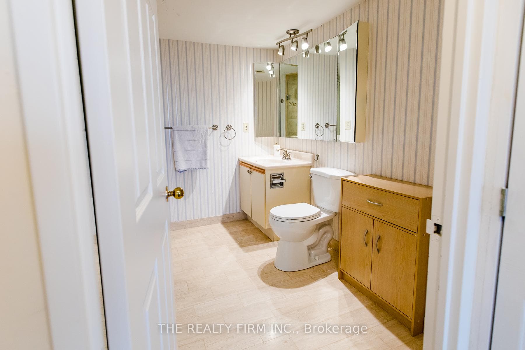 Primary Ensuite