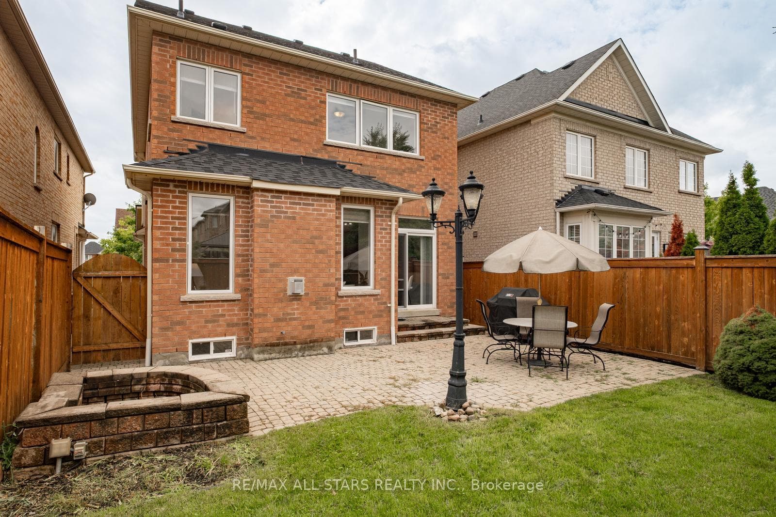 69 Mantle Avenue photo 43