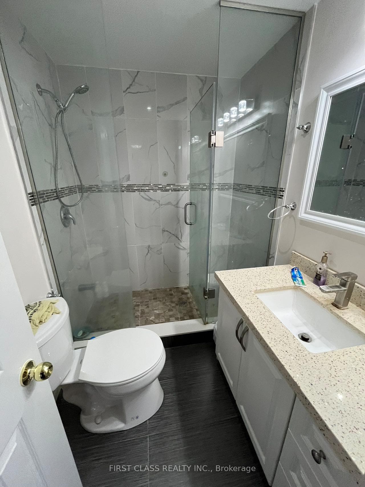 36 Scarcliff Gardens photo 23