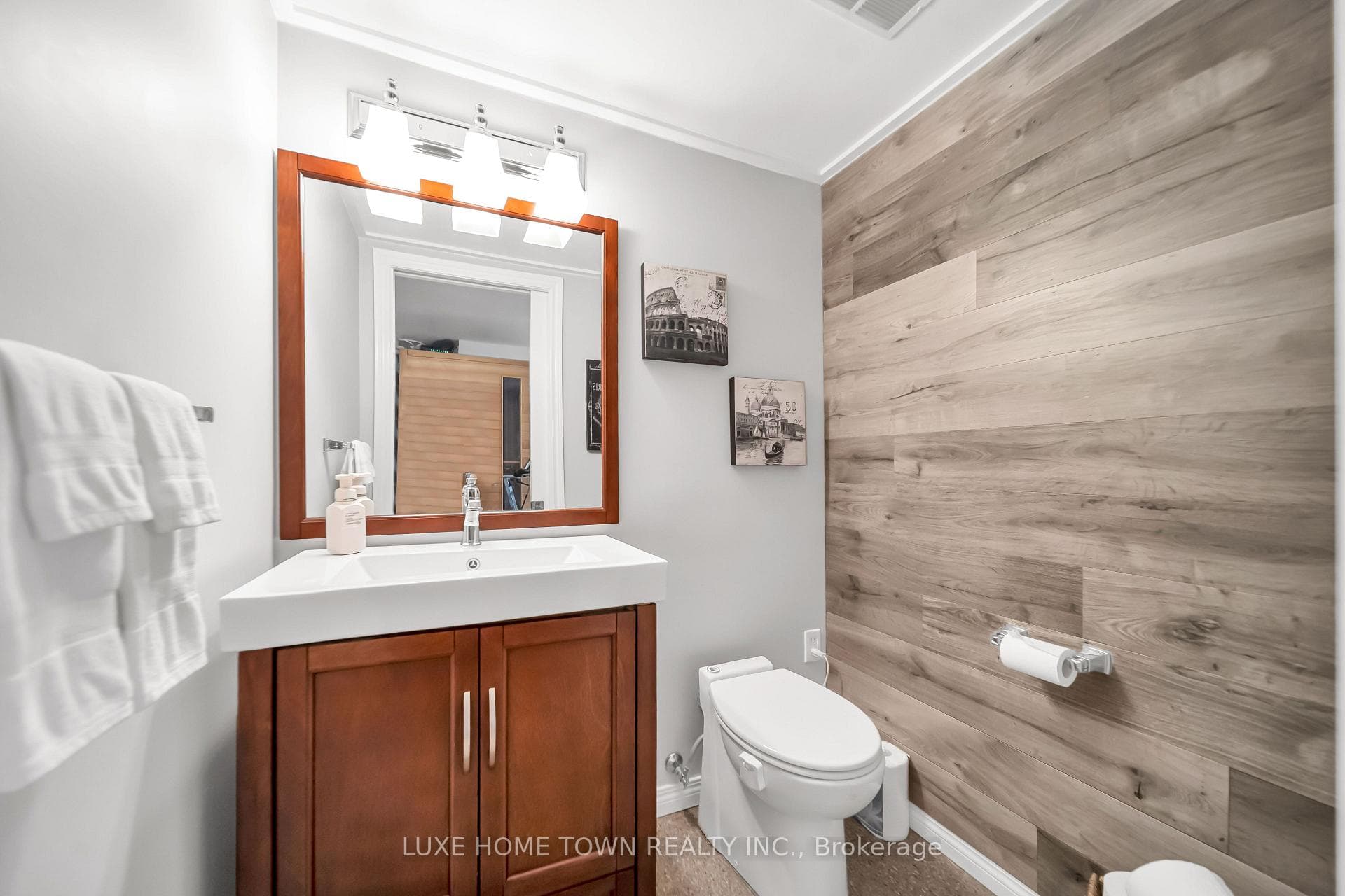 12 Mcnab Drive photo 33