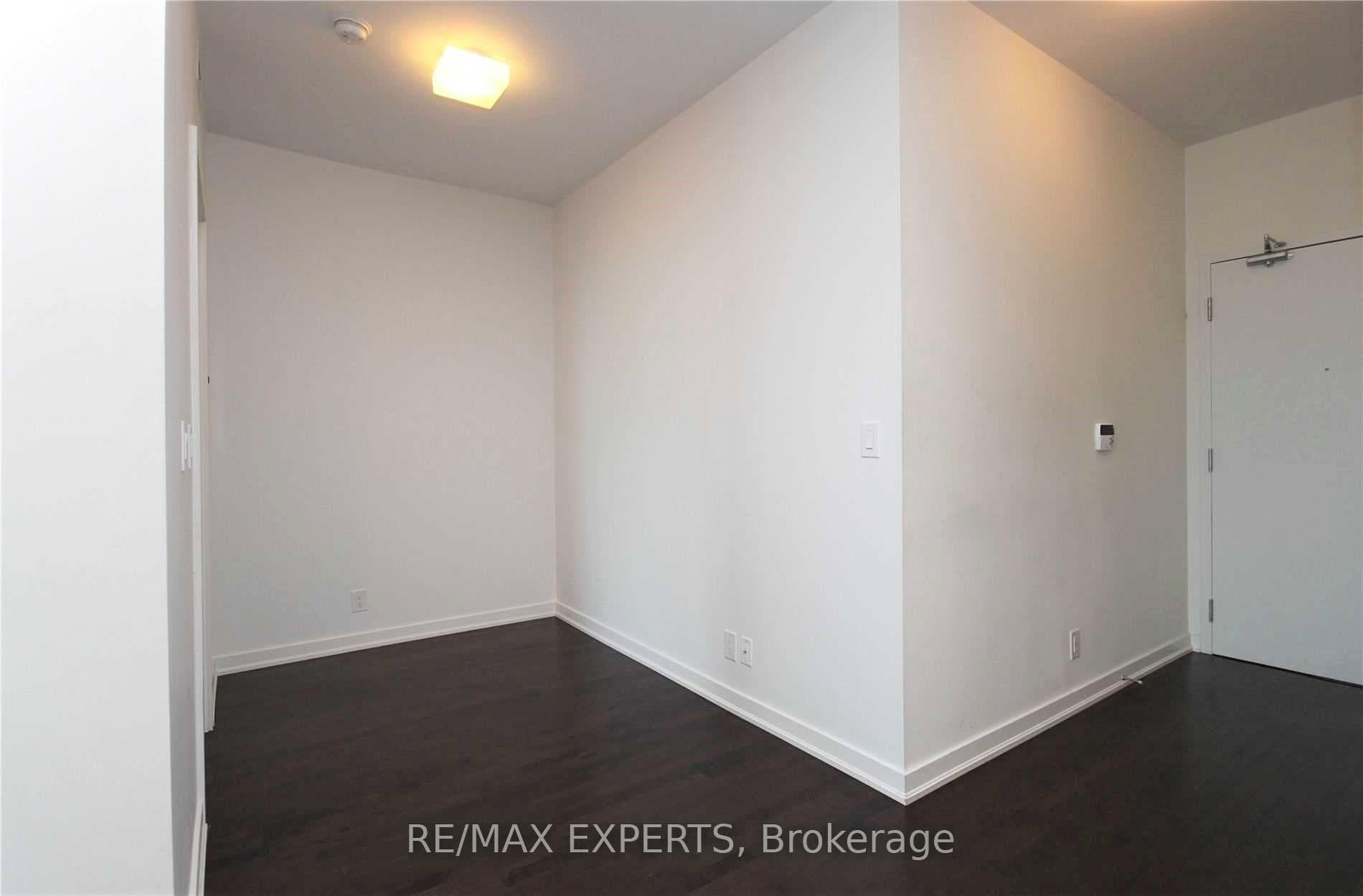 12 York Street Unit 4309 photo 9