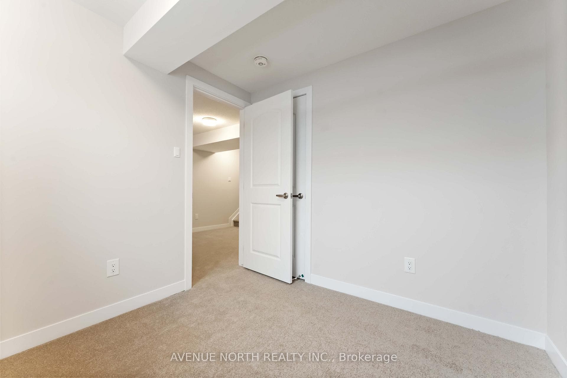 364 Les Emmerson Drive photo 24