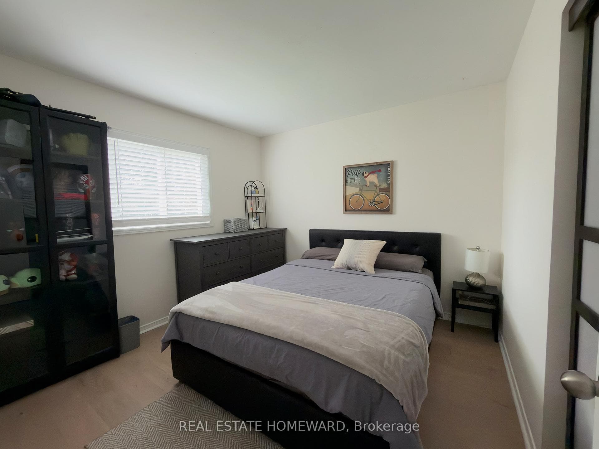 867 White Ash Drive photo 8
