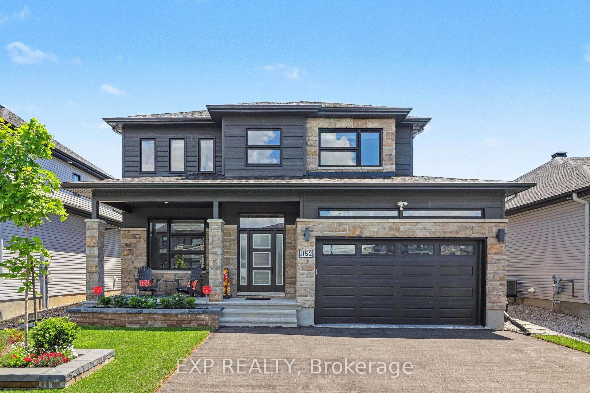 1152 Avignon Street photo 1