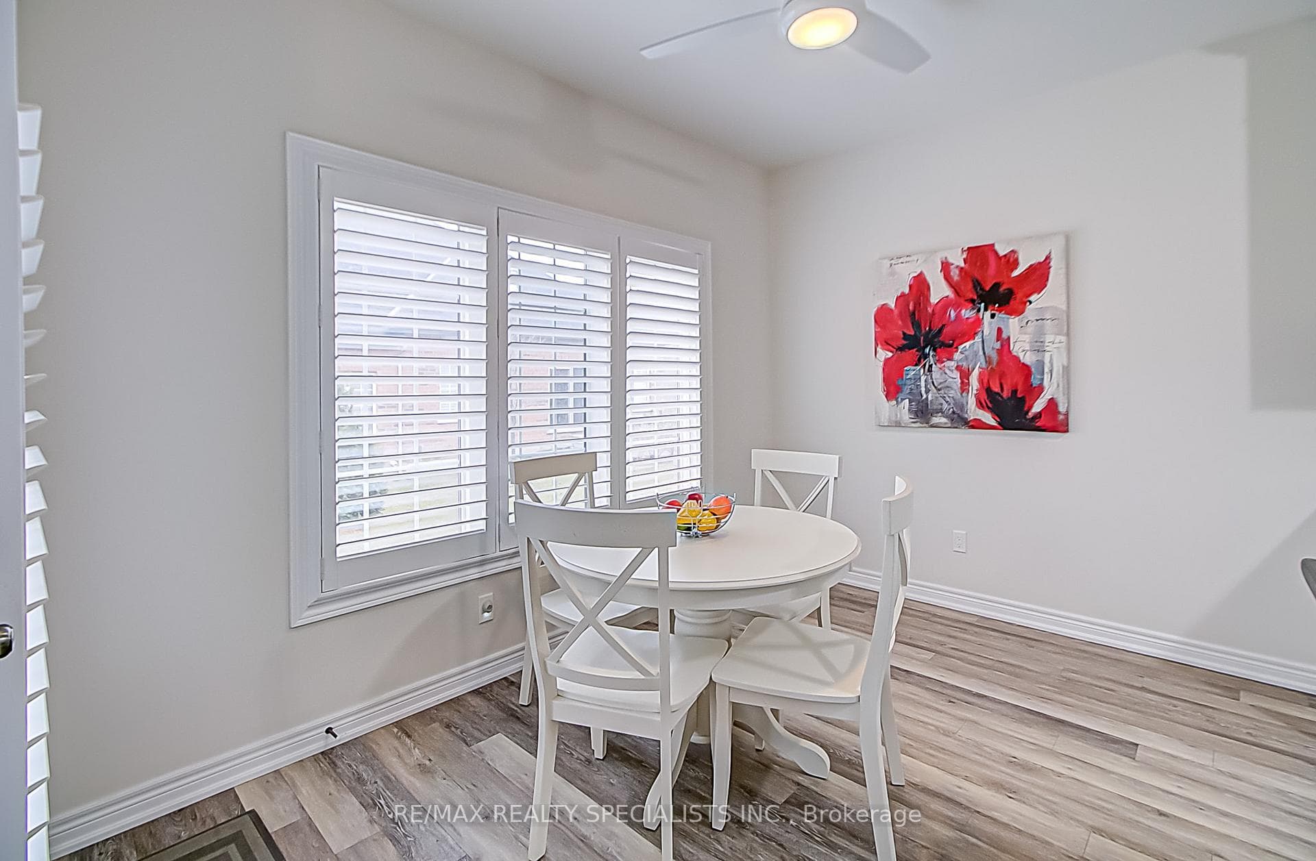 4 Alamode Road photo 14