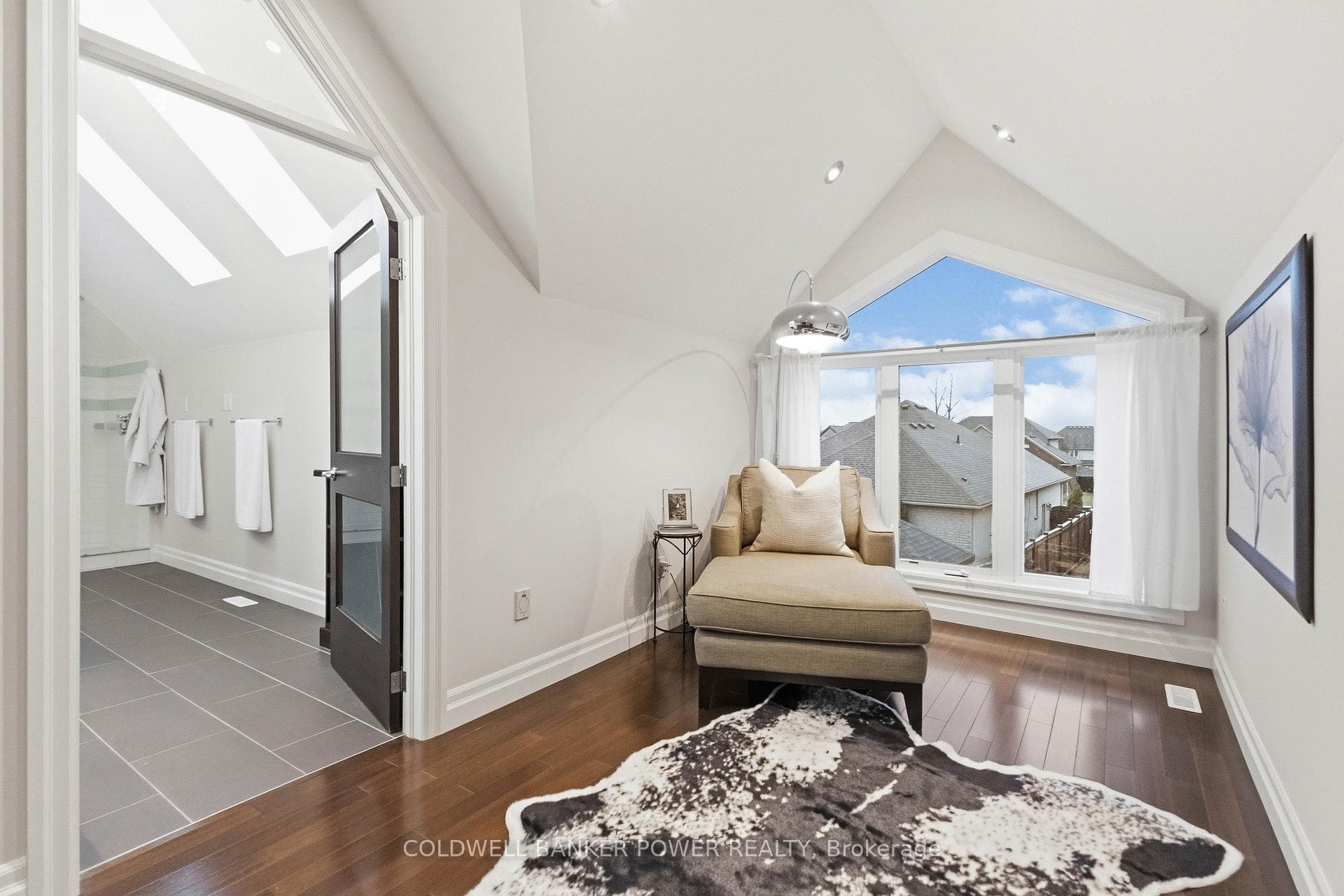 1376 Shore Road photo 29