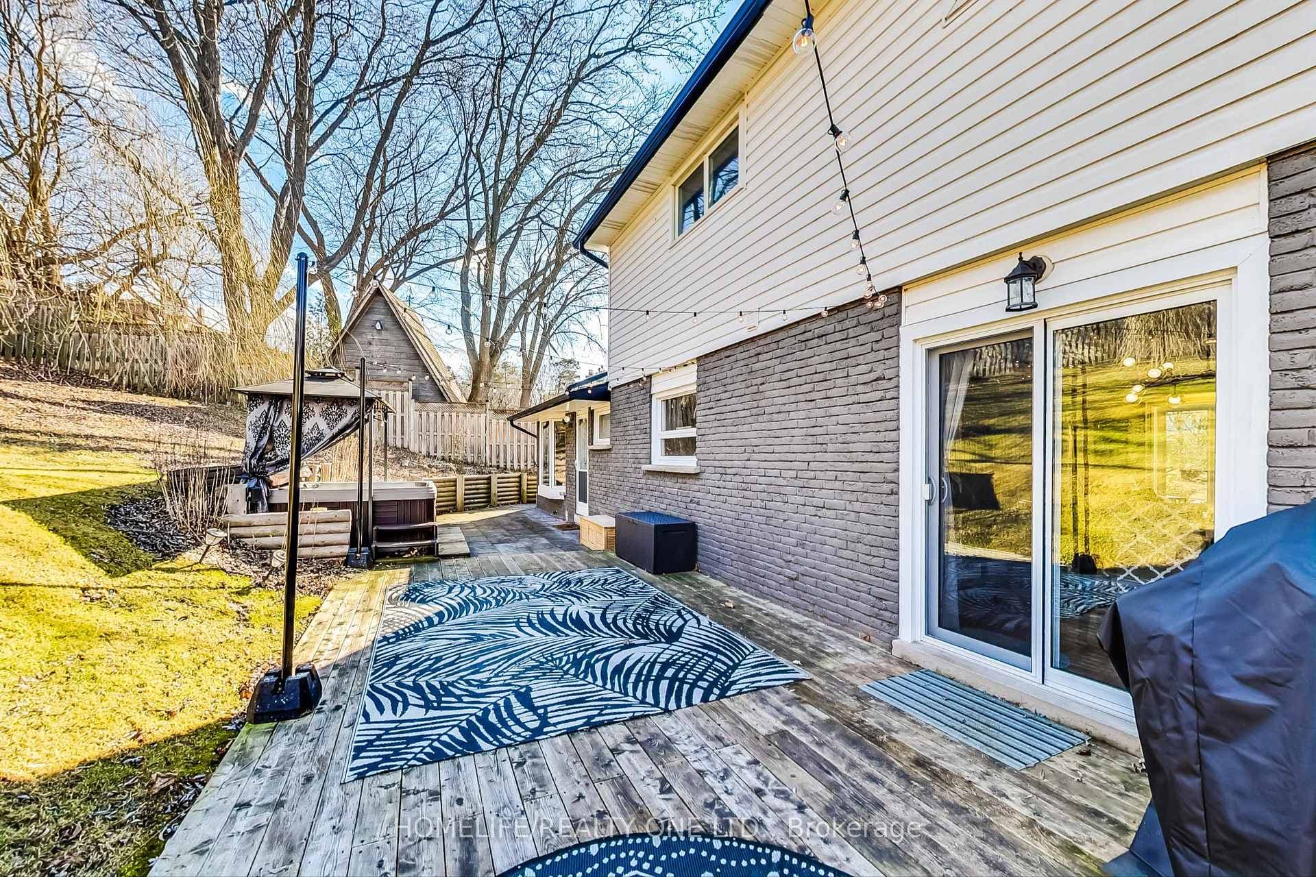 57 Springdale Crescent photo 20
