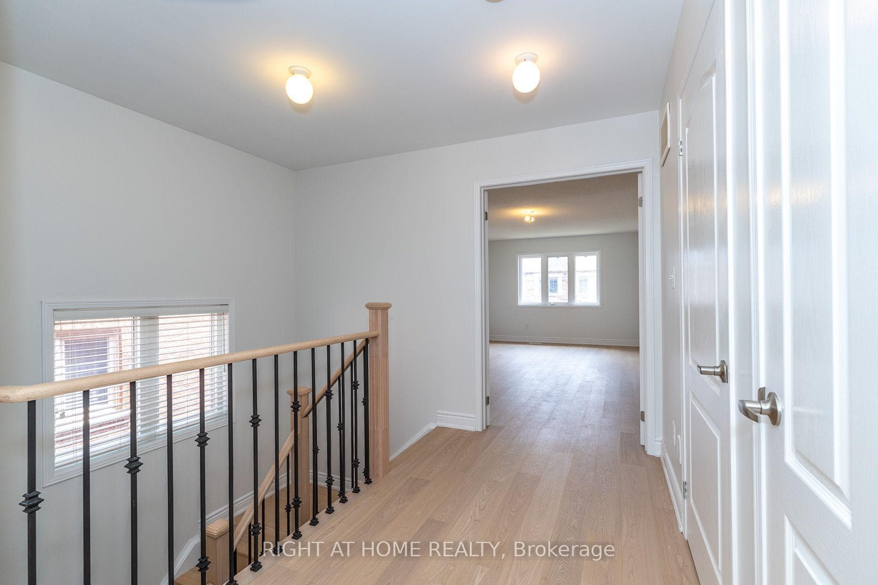4694 Thomas Alton Boulevard photo 20