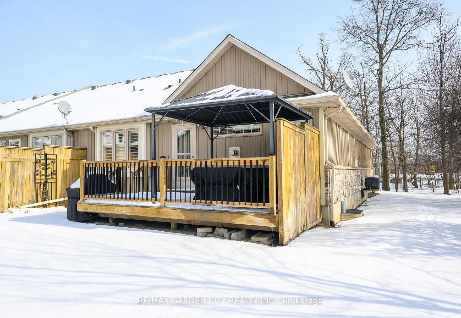 603 WELLAND Avenue Unit 16 photo 34