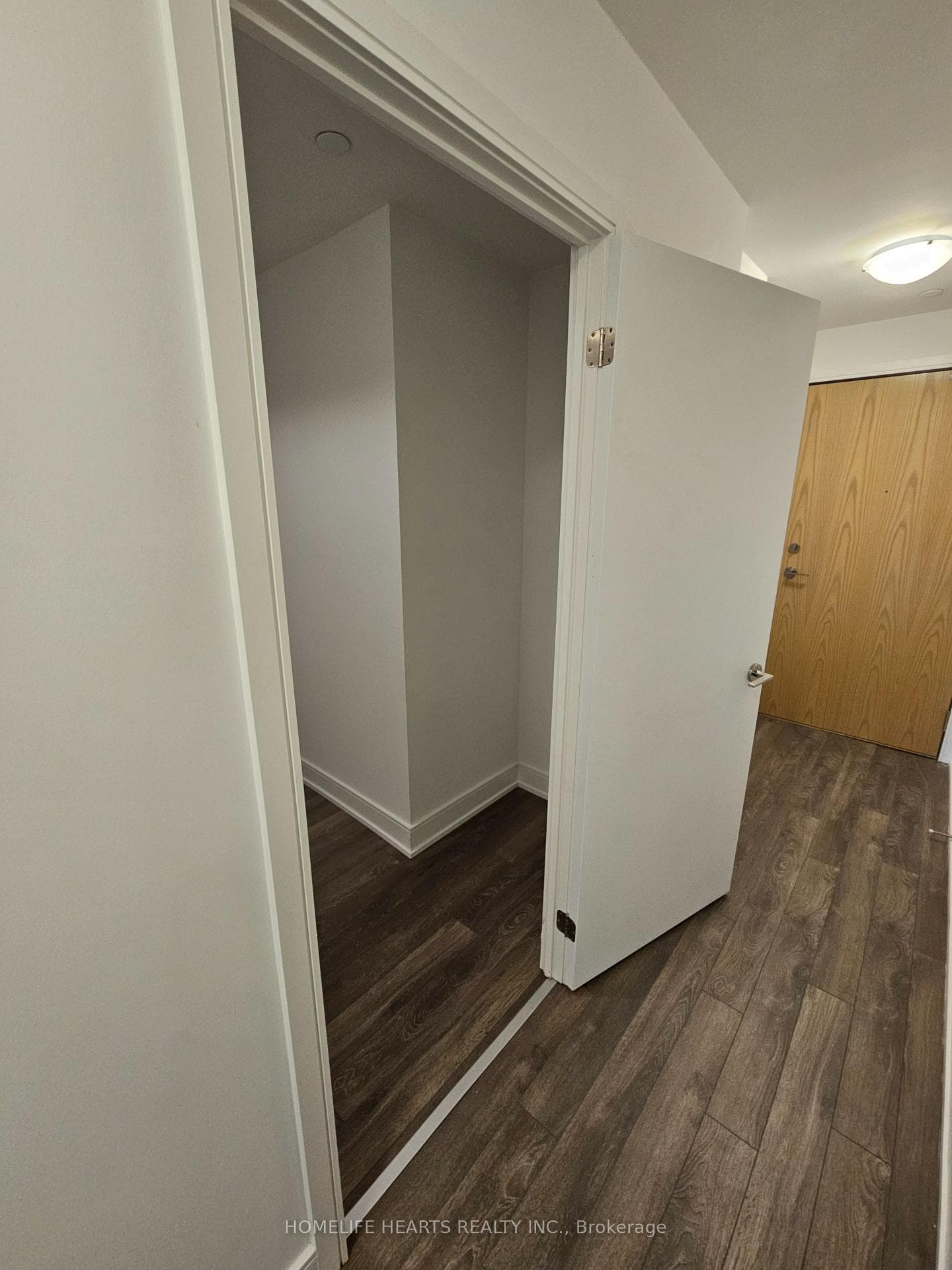 1350 Ellesmere Road Unit 507 photo 6