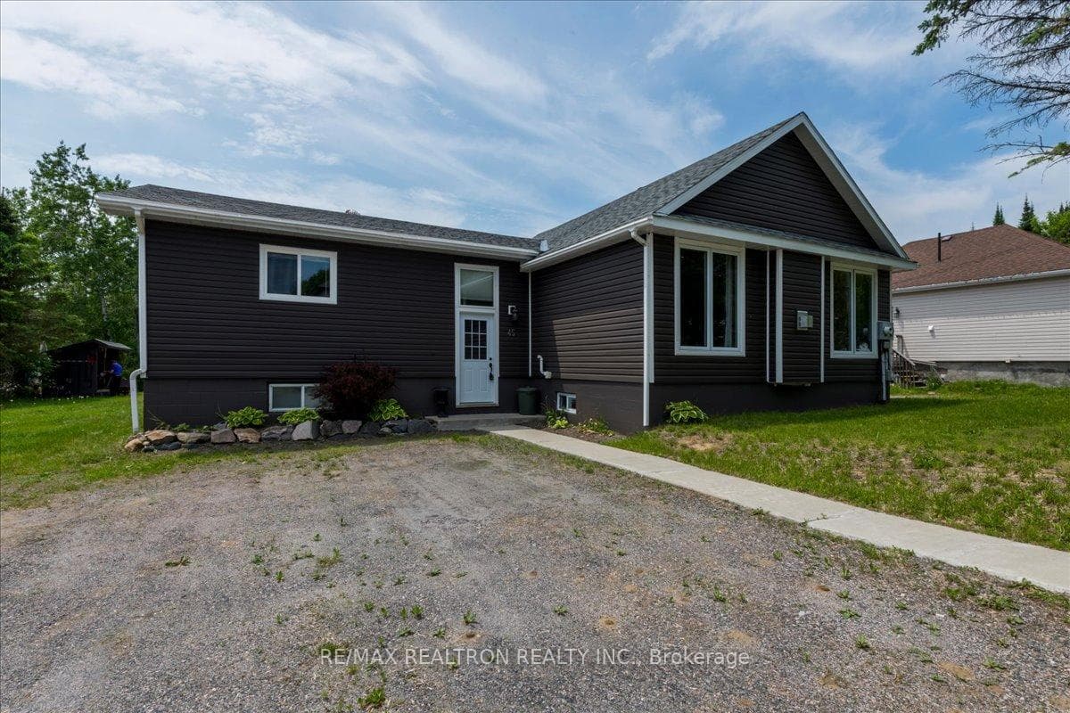 45 Joseph Street photo 2