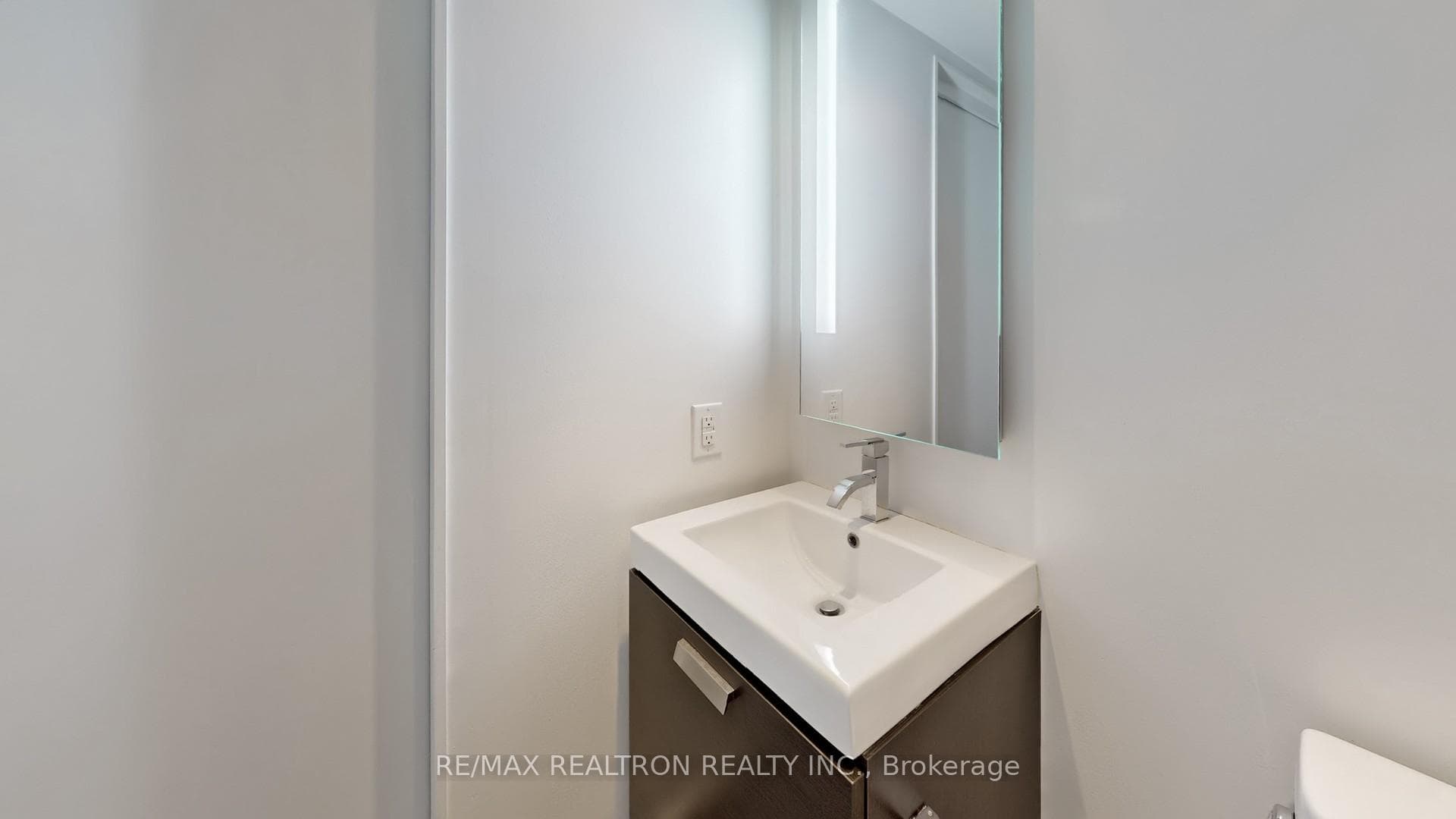 629 King Street Unit 618 photo 18
