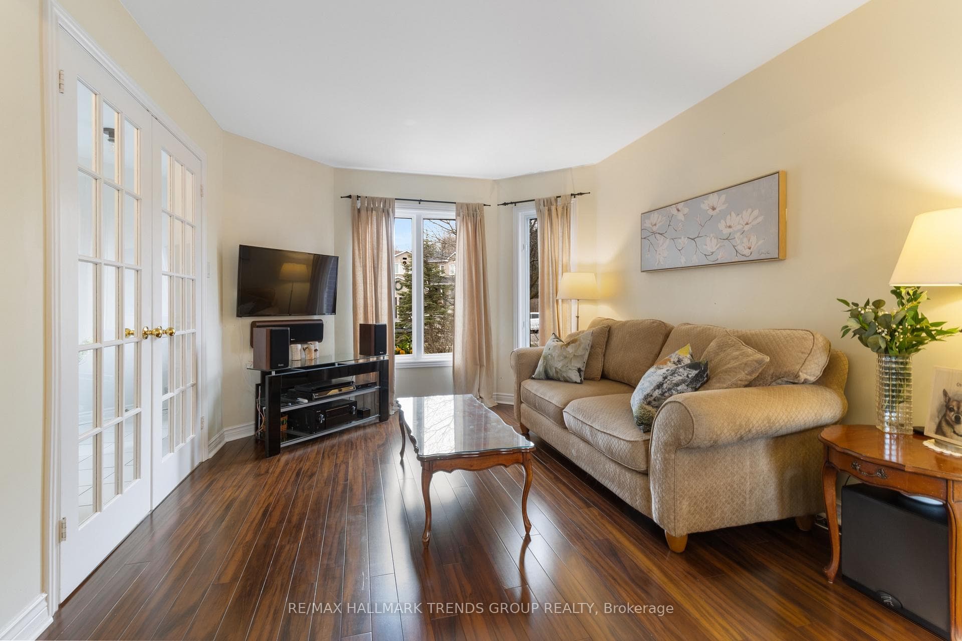 353 Gaston Place photo 6