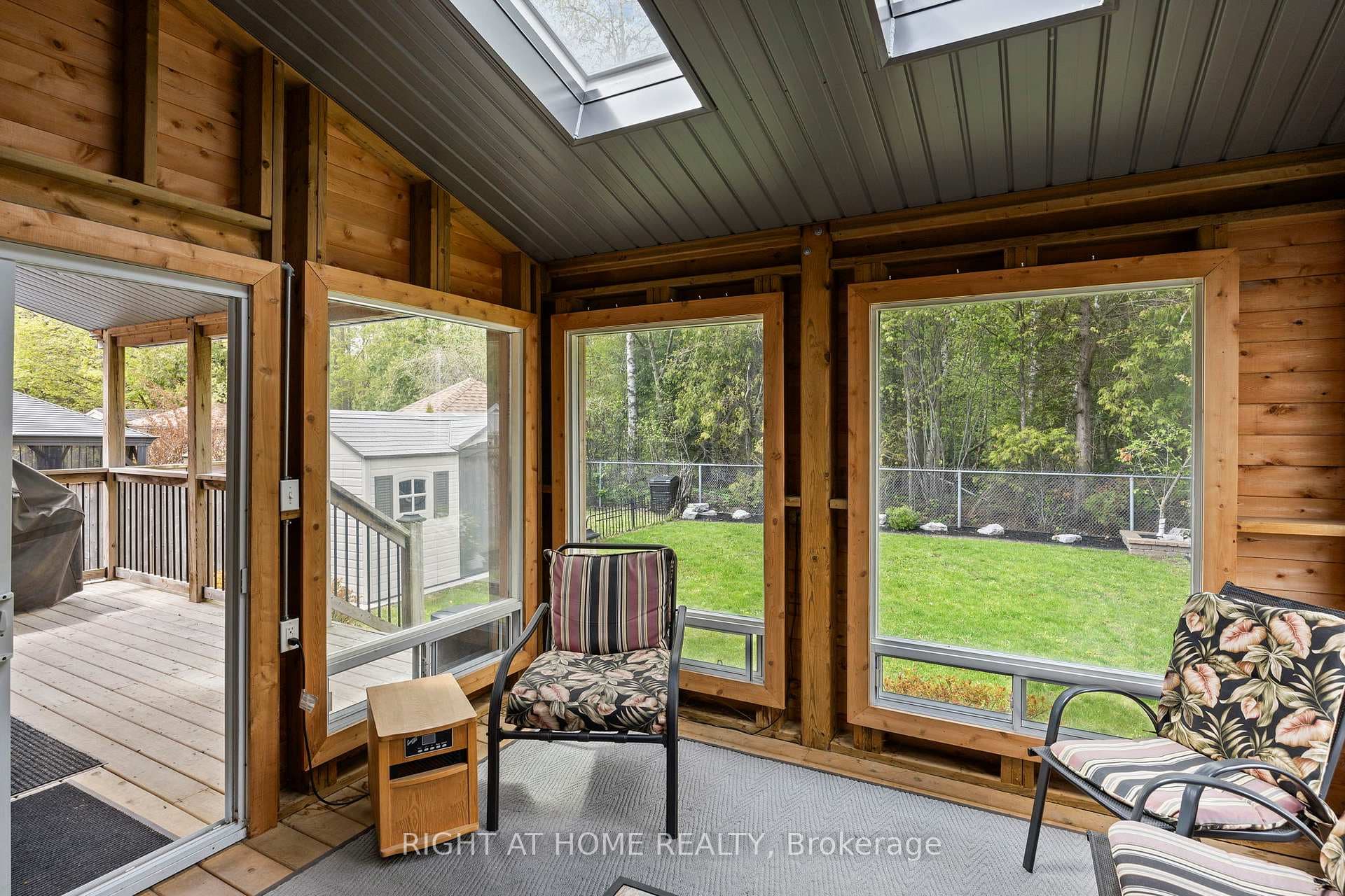 532 George Reynolds Drive photo 25