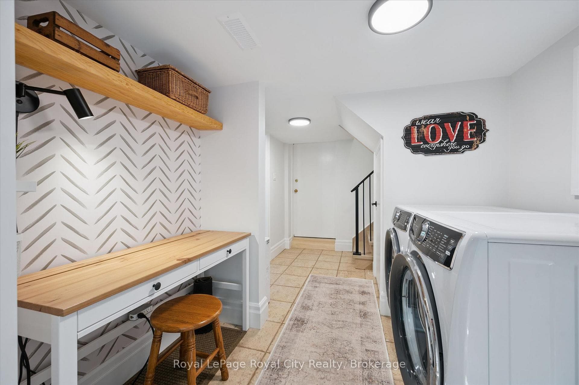 164 King Street photo 31