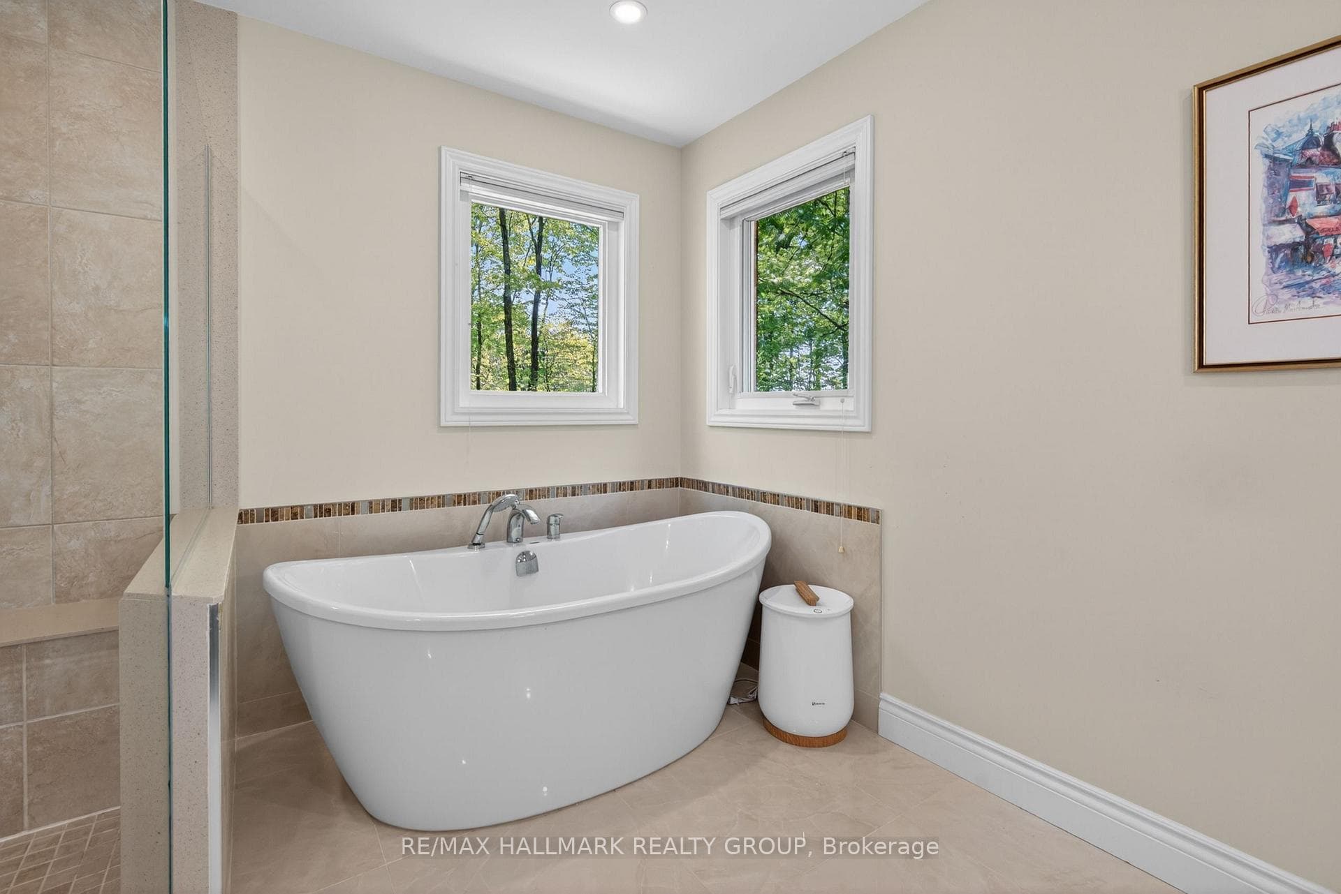 1372 Jules Leger Drive photo 33
