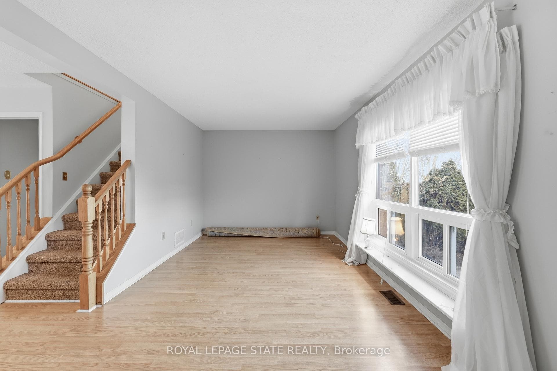 618 Barton Street Unit 4 photo 18