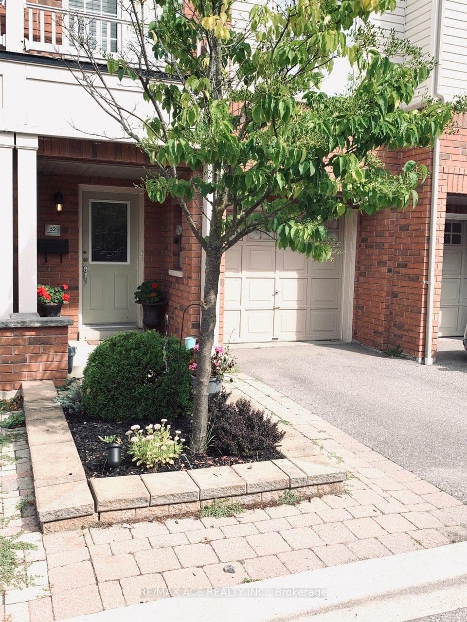 1850 Kingston Road Unit #52 photo 2