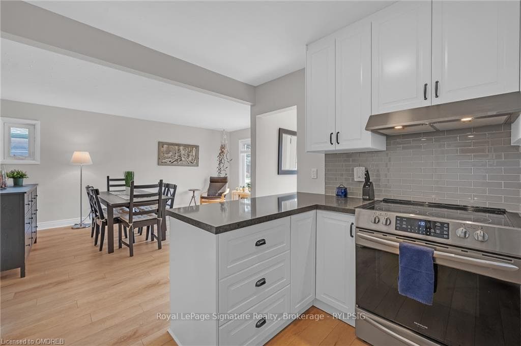 36 BEAUCOURT Road photo 14