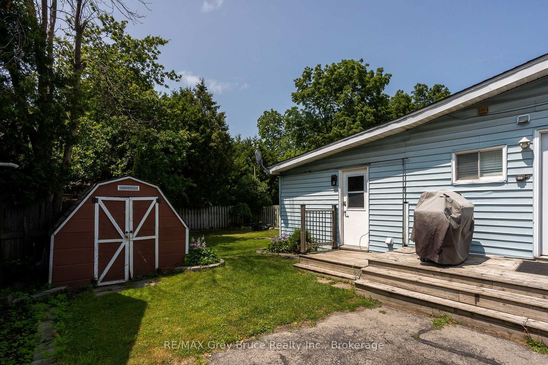 1110 2nd Avenue photo 23