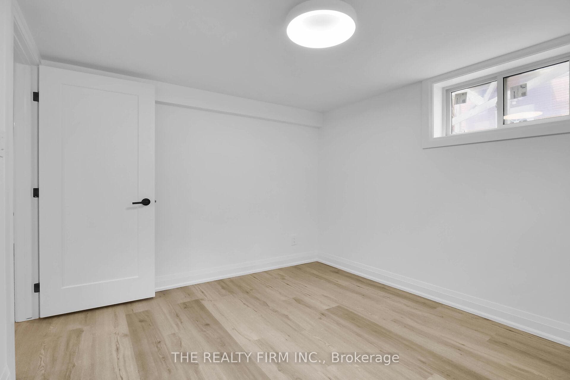 394 Reynolds Road photo 21