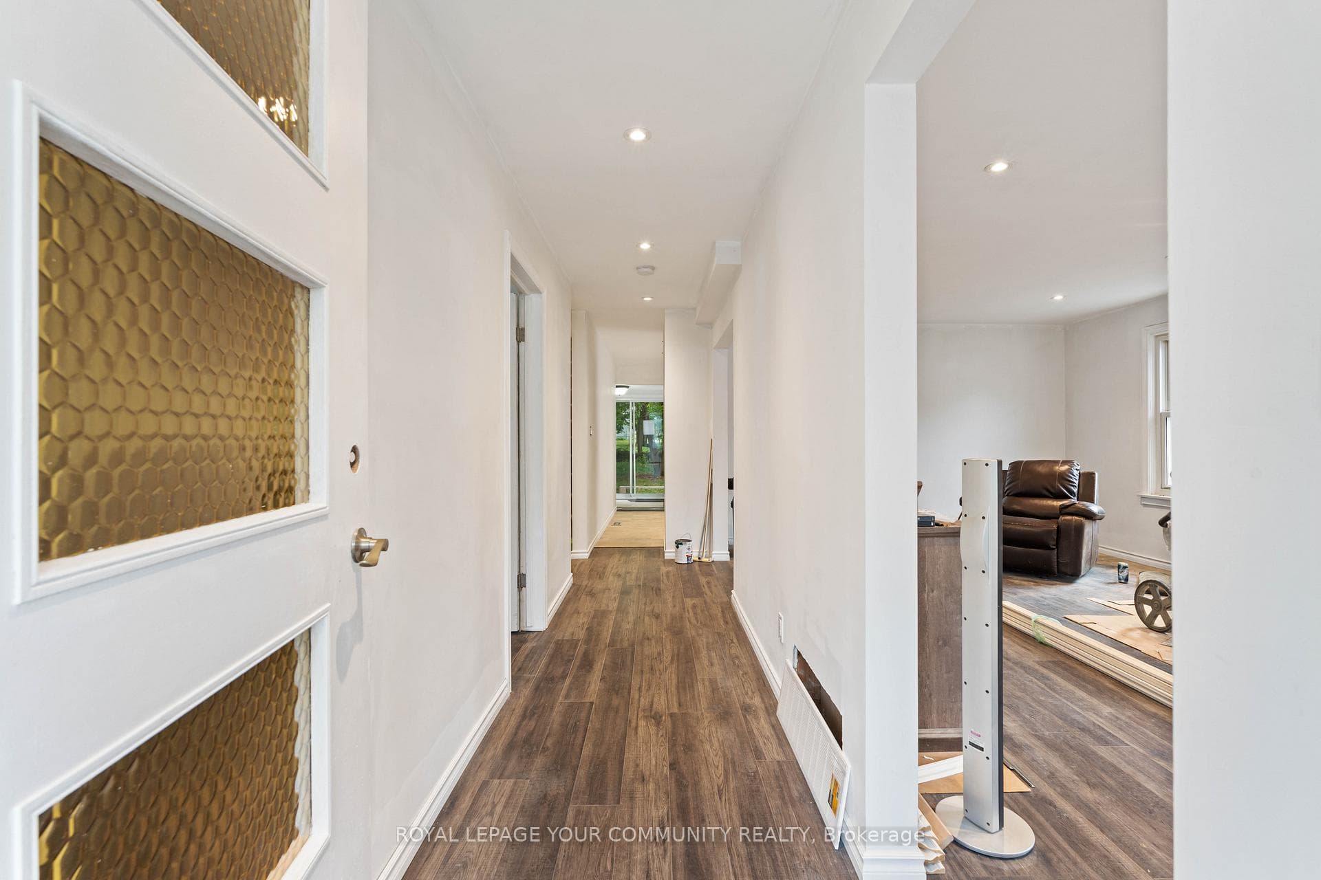181 Burnham Street photo 5