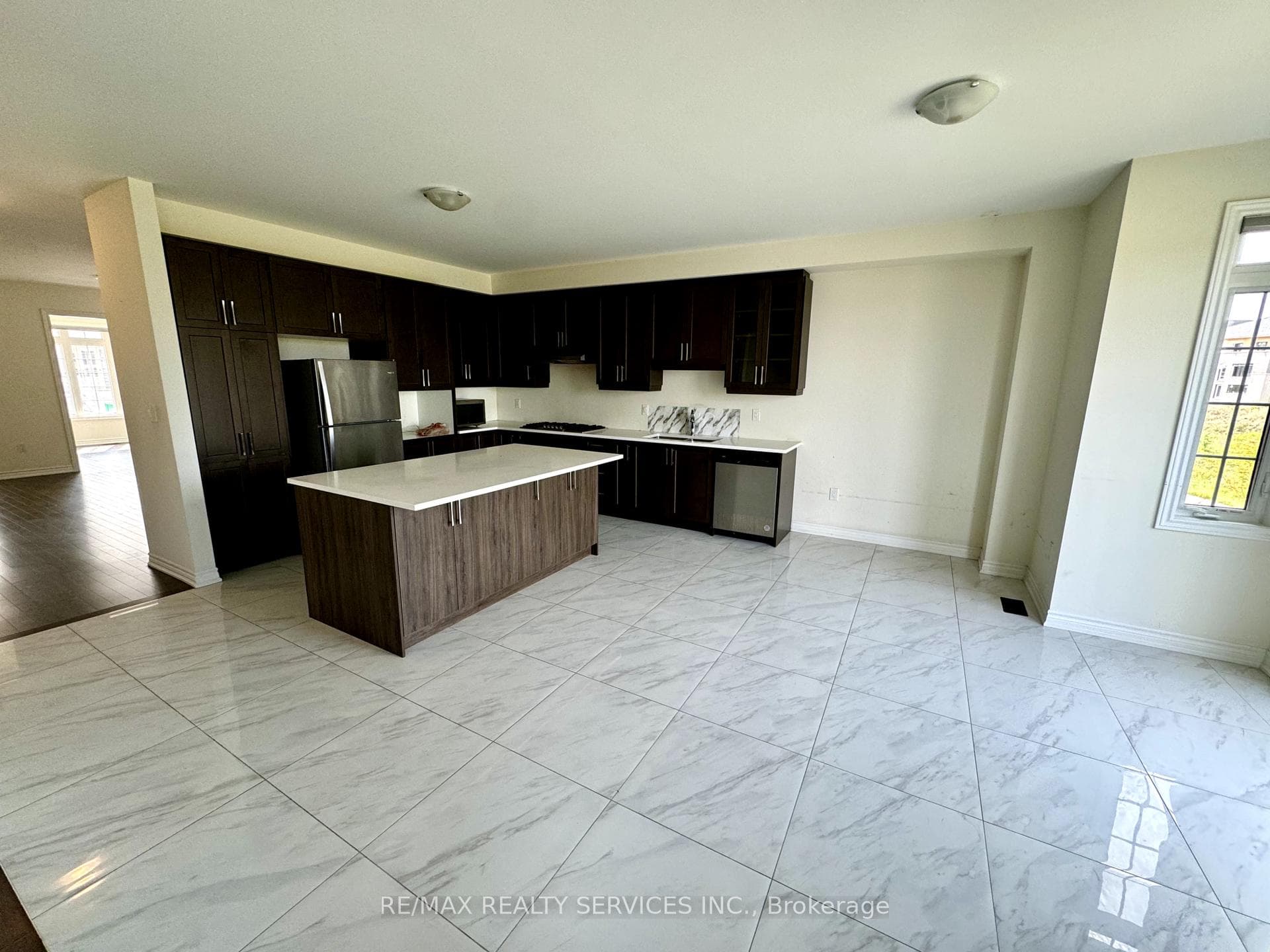 48 Puffin Crescent photo 11
