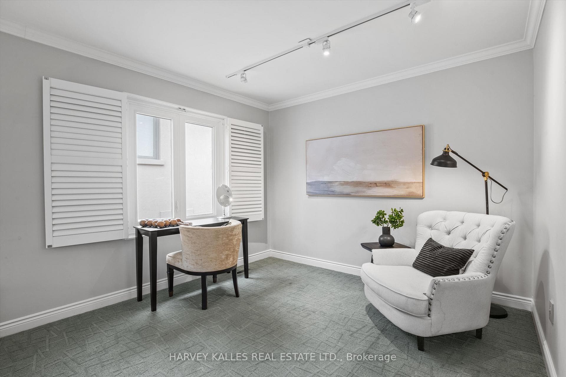 48 Gordon Road photo 21