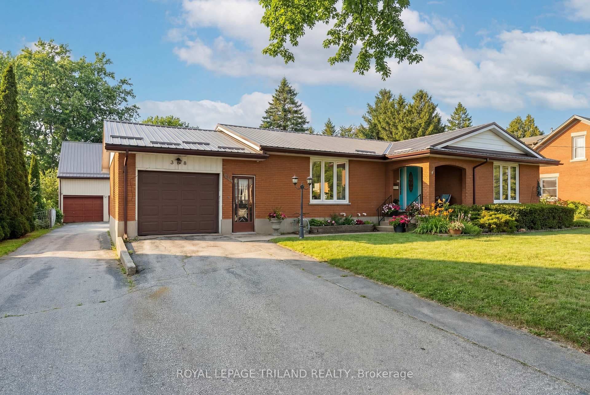 308 John Street photo 2