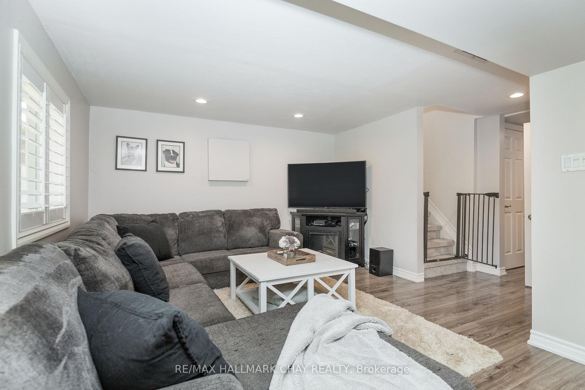 18 Gosney Crescent photo 30