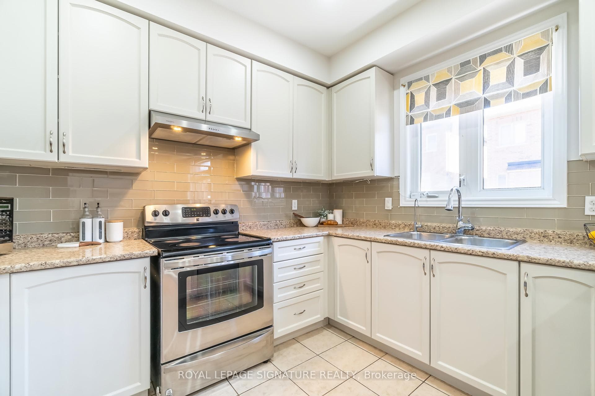 142 Maria Road photo 13