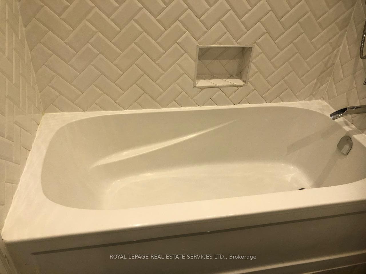 291A Roncesvalles Avenue Unit 3rd Flr photo 6