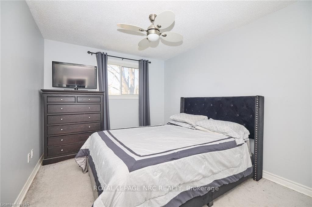 6867 Waters Avenue photo 18