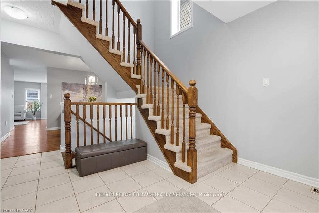 125 Watermill Street photo 4