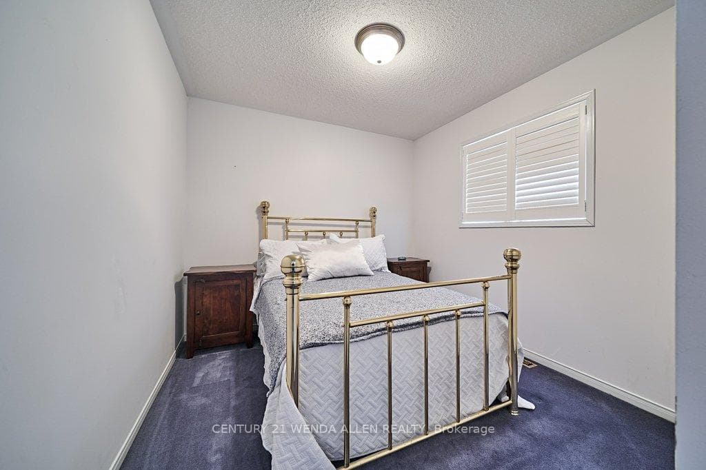 35 Brandon Road photo 31