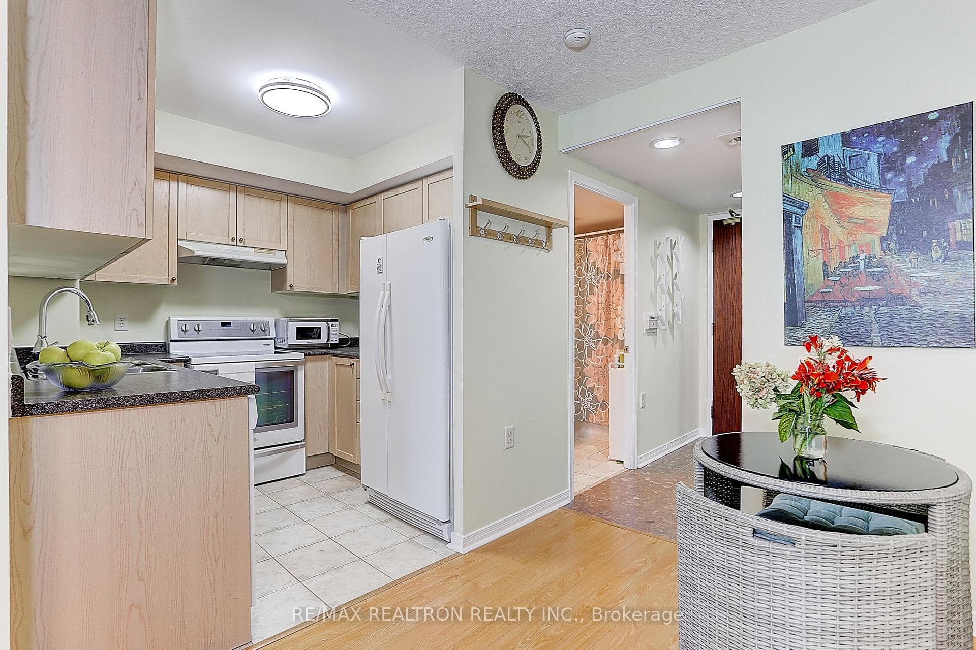 26 Olive Avenue Unit 1008 photo 13