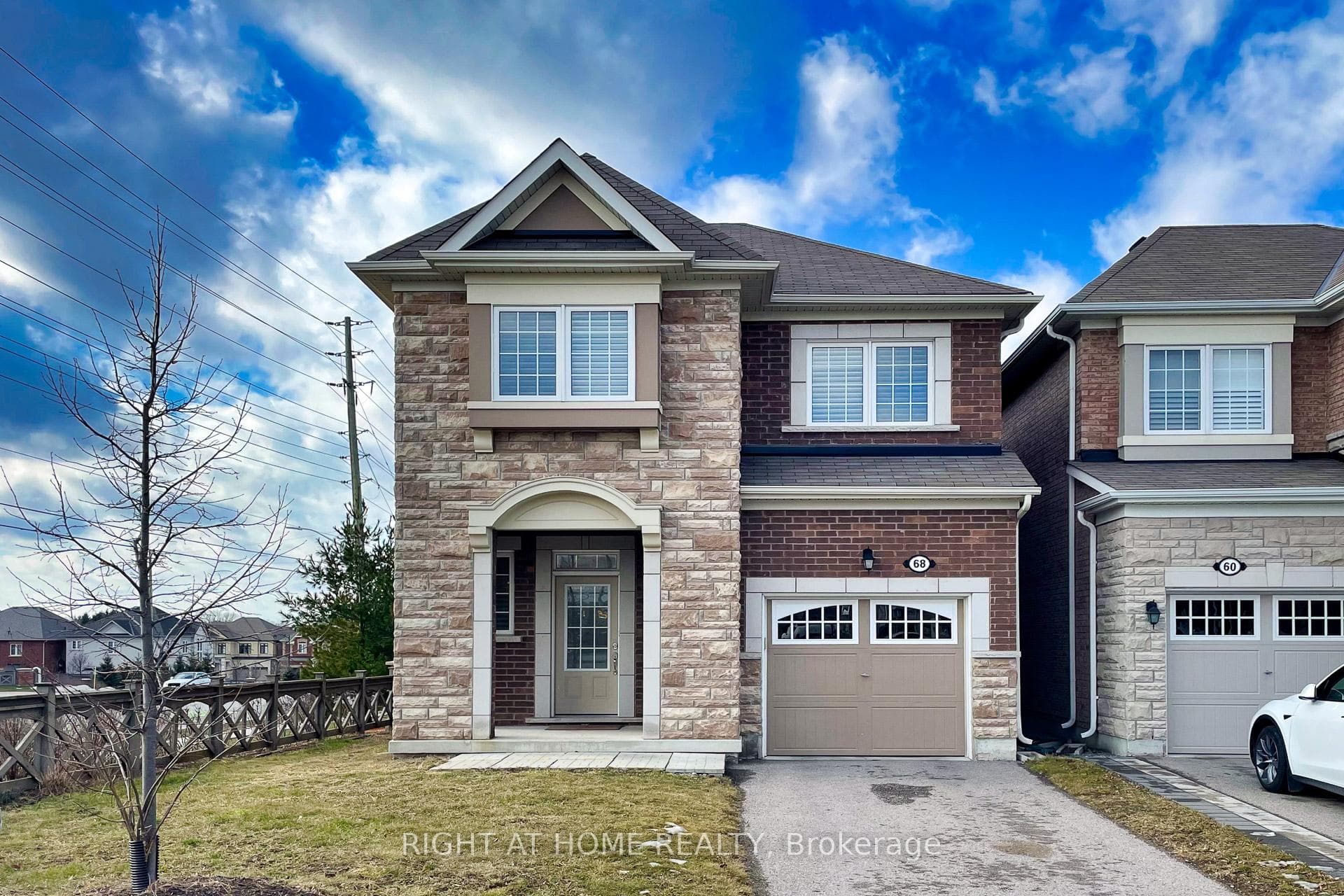 68 Buckle Crescent photo 1